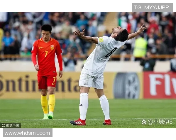 勇敢无畏的足球明星们展现激情与荣耀的传奇人生