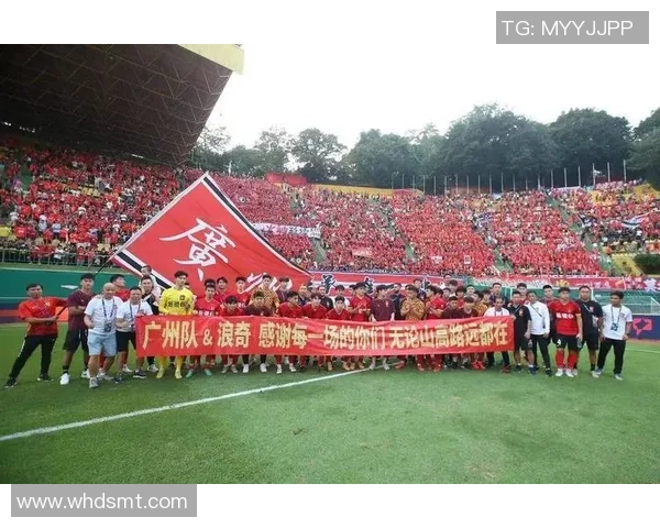 广州排球队耐力表现引发热议球迷对训练方式与比赛策略展开激烈讨论 广州排球队耐力表现引发热议球迷对训练方式与比赛策略展开激烈讨论