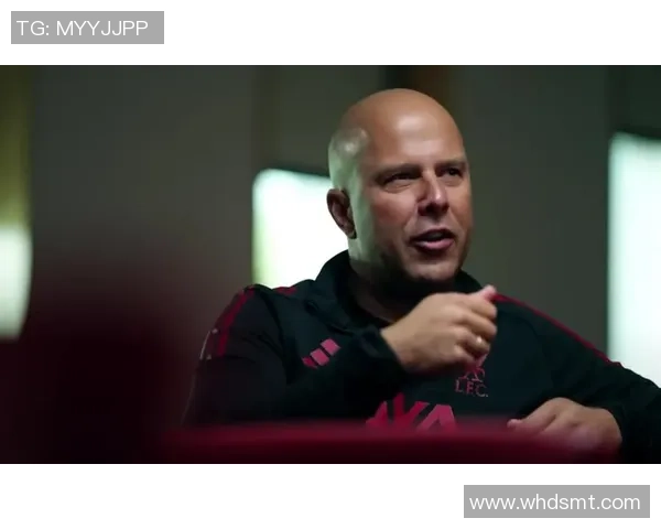 足球明星享受休闲时光嗑瓜子趣味瞬间精彩图片集锦 足球明星享受休闲时光嗑瓜子趣味瞬间精彩图片集锦