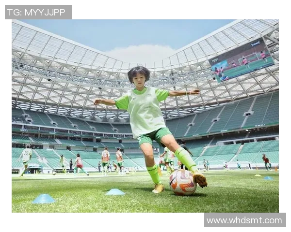 深度对话杨娜分享她的足球人生与成长历程的精彩故事 深度对话杨娜分享她的足球人生与成长历程的精彩故事